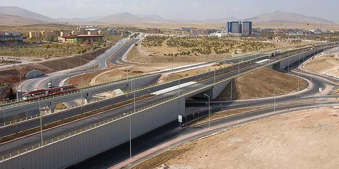 Köprülü Kavşak ve Ana Arter Bağlantıları